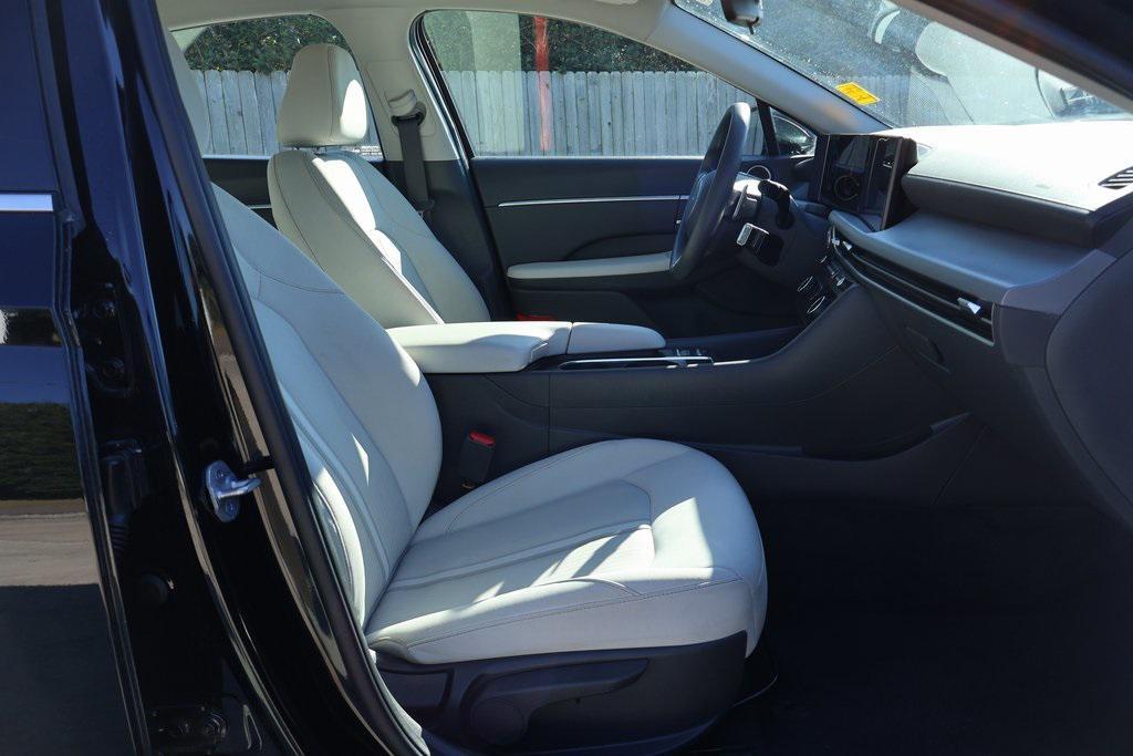 used 2025 Hyundai Sonata car, priced at $22,614