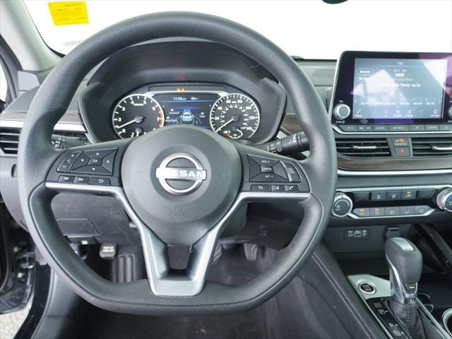 used 2023 Nissan Altima car, priced at $19,492