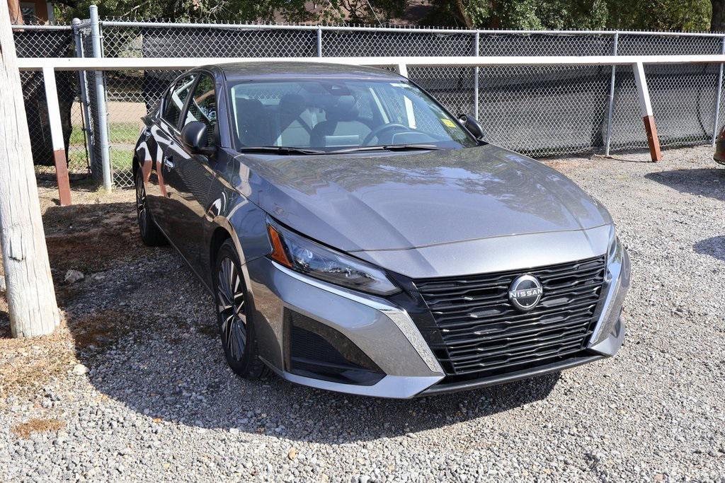 used 2024 Nissan Altima car, priced at $21,599