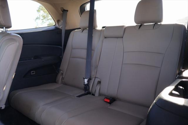used 2022 Honda Pilot car, priced at $24,311