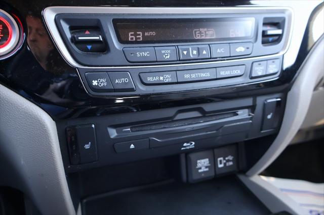 used 2022 Honda Pilot car, priced at $24,311