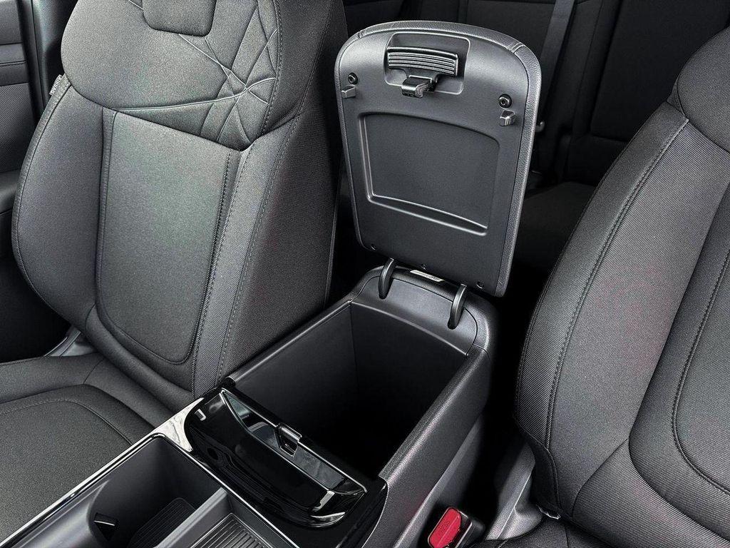 new 2026 Hyundai TUCSON Hybrid car, priced at $36,678