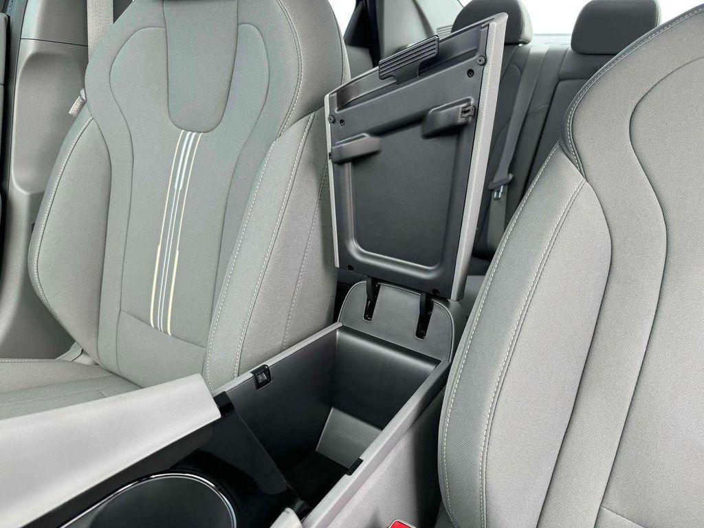 new 2025 Hyundai Elantra car, priced at $26,611