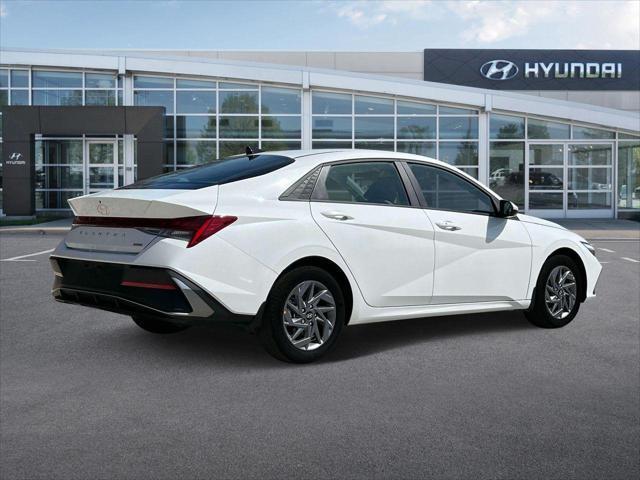 new 2025 Hyundai Elantra car, priced at $28,668