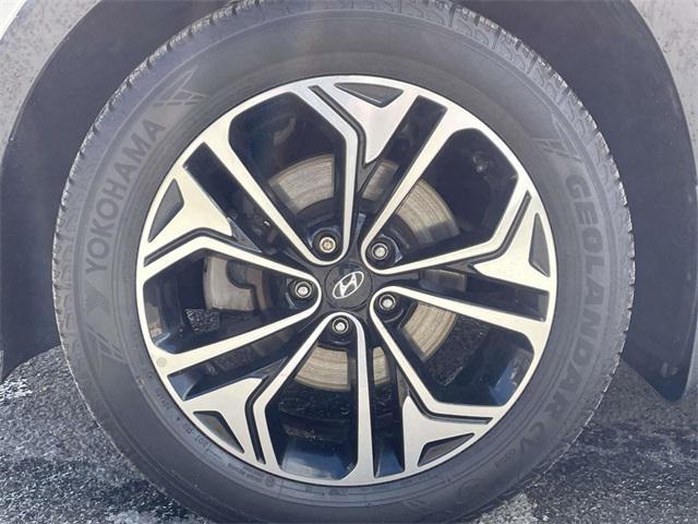 used 2019 Hyundai Santa Fe car, priced at $18,265
