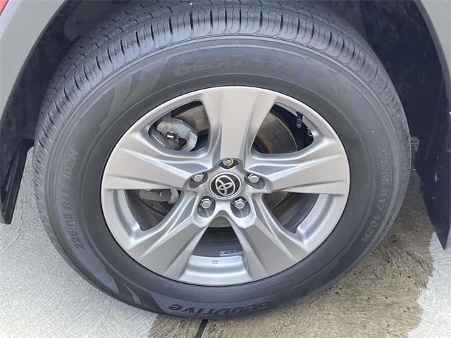 used 2022 Toyota RAV4 Hybrid car, priced at $32,498