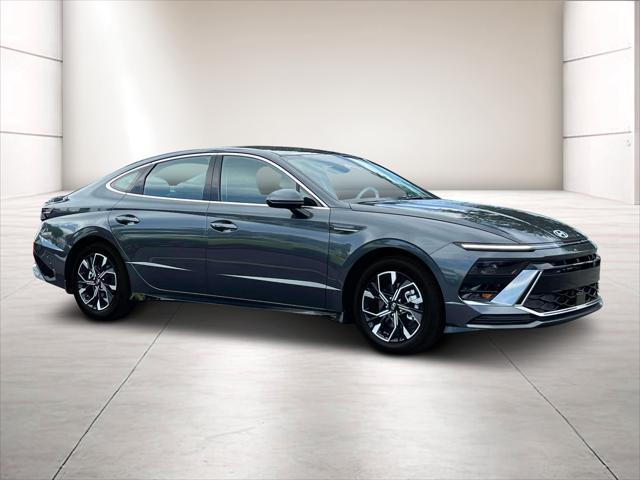 new 2024 Hyundai Sonata car, priced at $29,446