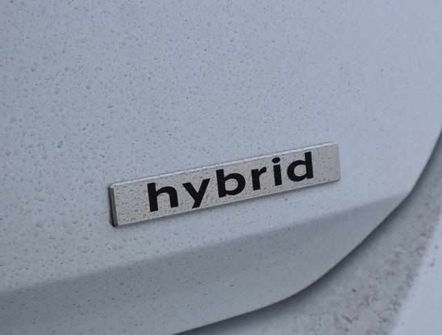 new 2025 Hyundai Elantra car, priced at $28,691