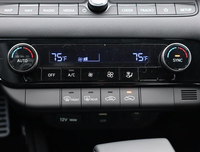 new 2025 Hyundai Elantra car, priced at $28,691