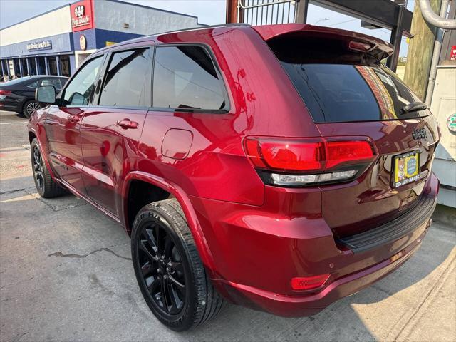 used 2020 Jeep Grand Cherokee car, priced at $23,995