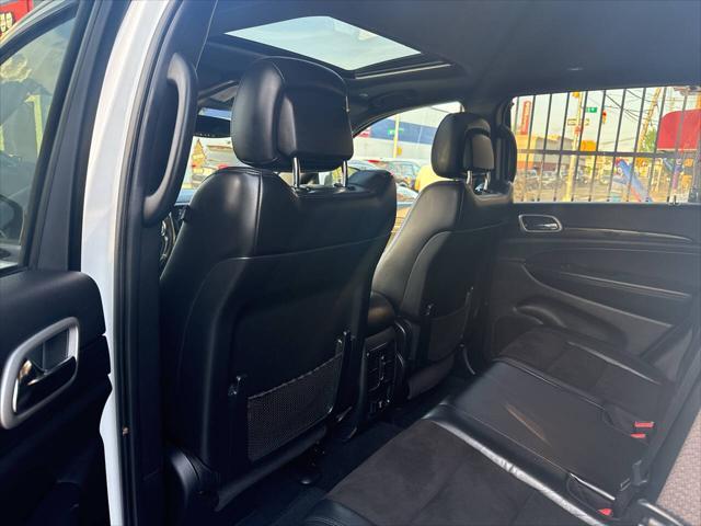 used 2020 Jeep Grand Cherokee car, priced at $16,995