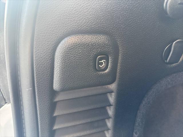 used 2020 Jeep Grand Cherokee car, priced at $16,995