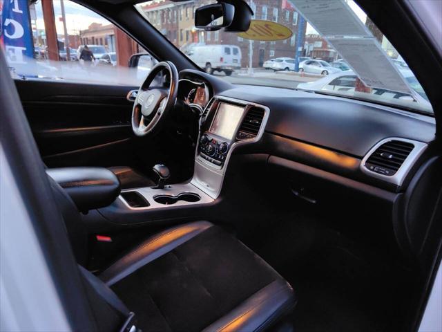 used 2015 Jeep Grand Cherokee car, priced at $13,995