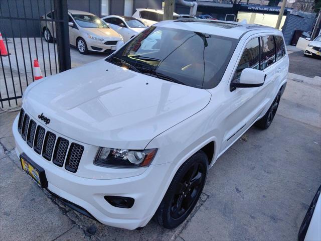 used 2015 Jeep Grand Cherokee car, priced at $13,995