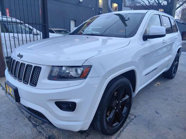 used 2015 Jeep Grand Cherokee car, priced at $13,995