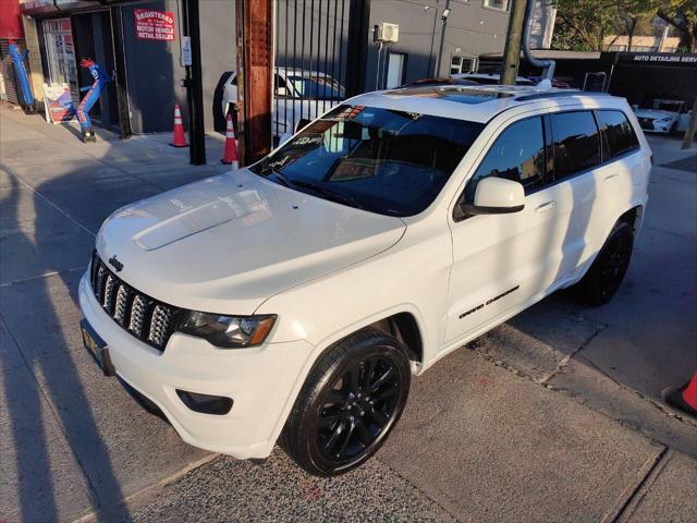 used 2018 Jeep Grand Cherokee car, priced at $20,995