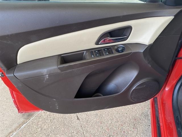 used 2014 Chevrolet Cruze car, priced at $5,995