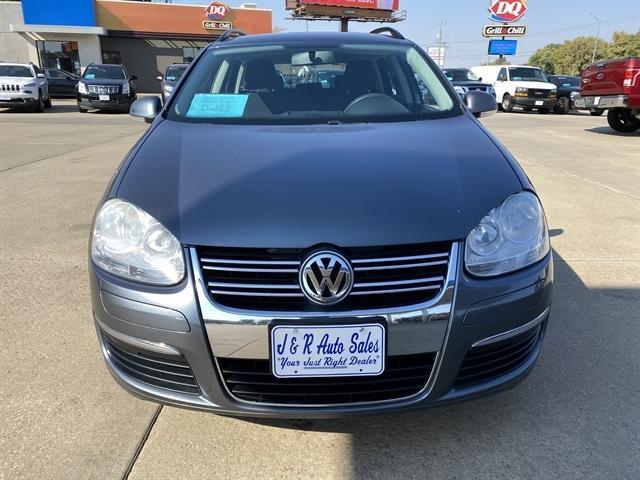 used 2009 Volkswagen Jetta car, priced at $3,995