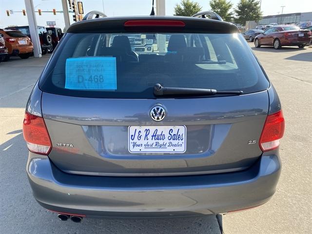 used 2009 Volkswagen Jetta car, priced at $3,995