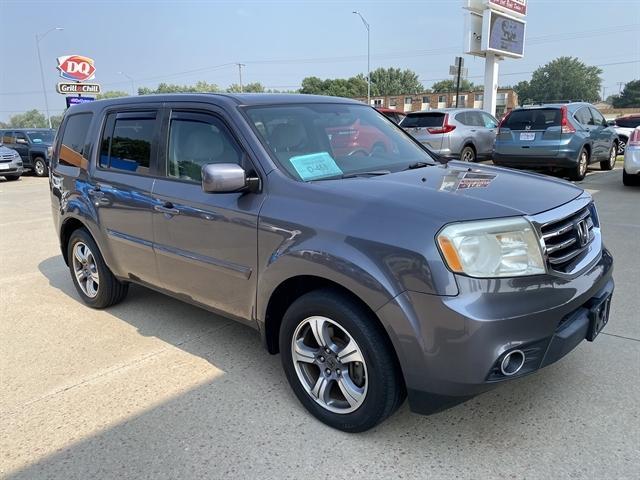 used 2015 Honda Pilot car, priced at $14,995