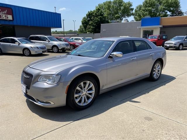 used 2018 Chrysler 300 car, priced at $18,995