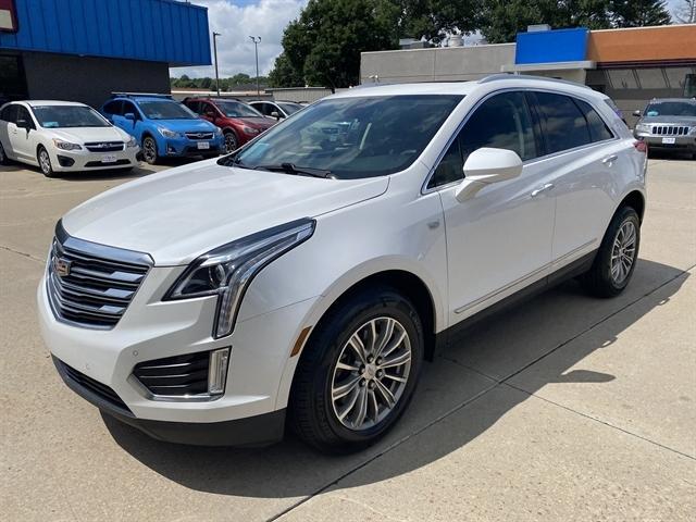 used 2017 Cadillac XT5 car, priced at $19,995