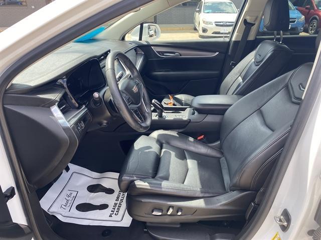 used 2017 Cadillac XT5 car, priced at $19,995