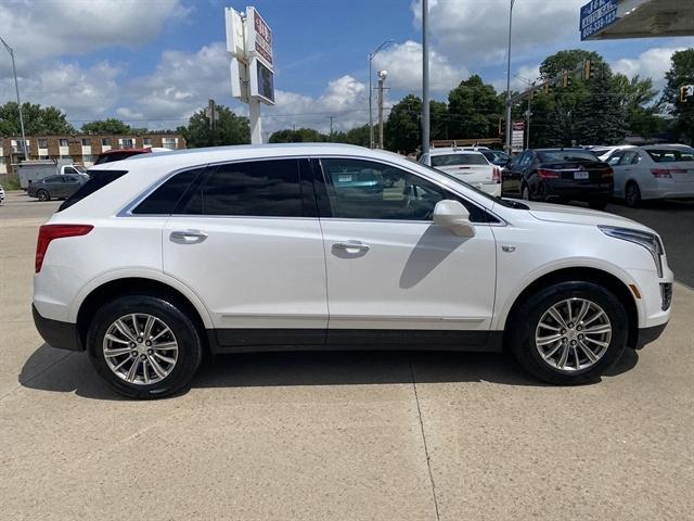 used 2017 Cadillac XT5 car, priced at $19,995