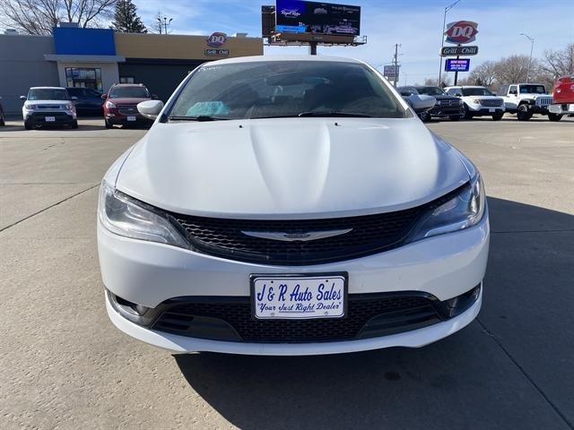 used 2016 Chrysler 200 car, priced at $13,995