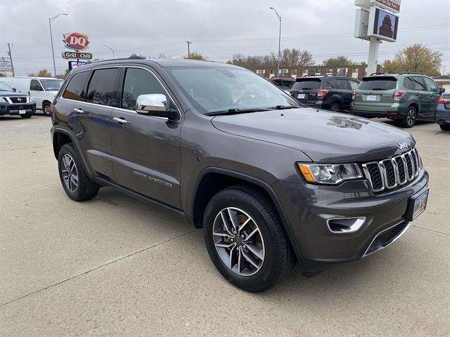 used 2021 Jeep Grand Cherokee car, priced at $27,995