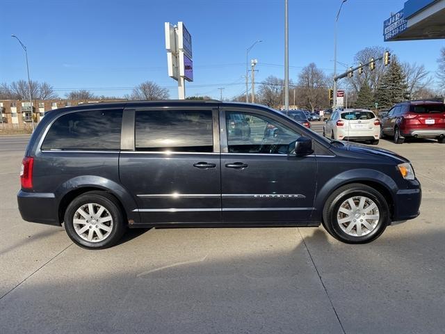 used 2014 Chrysler Town & Country car, priced at $3,995