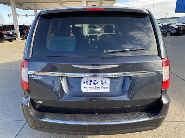 used 2014 Chrysler Town & Country car, priced at $3,995