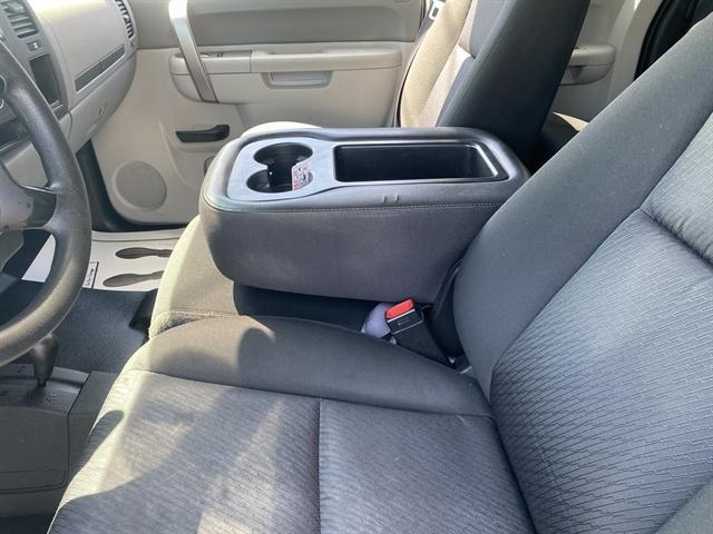 used 2013 Chevrolet Silverado 2500 car, priced at $17,995