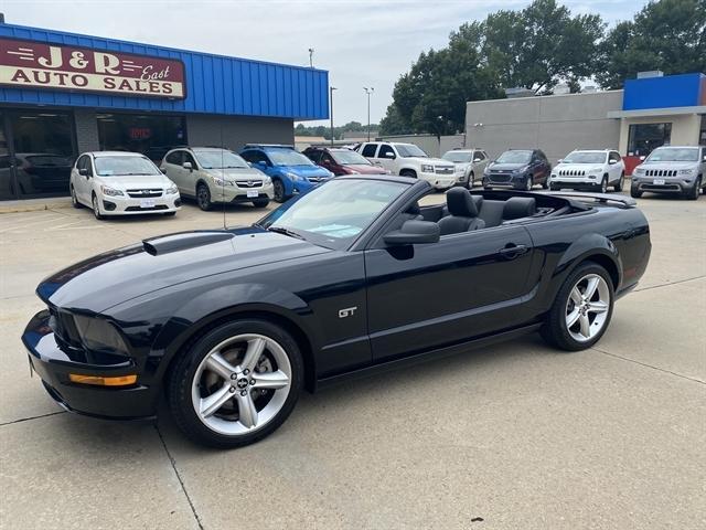 used 2007 Ford Mustang car, priced at $14,995