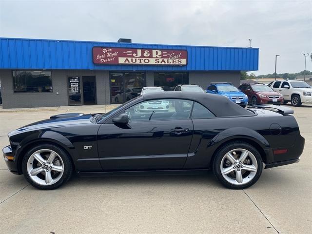 used 2007 Ford Mustang car, priced at $14,995