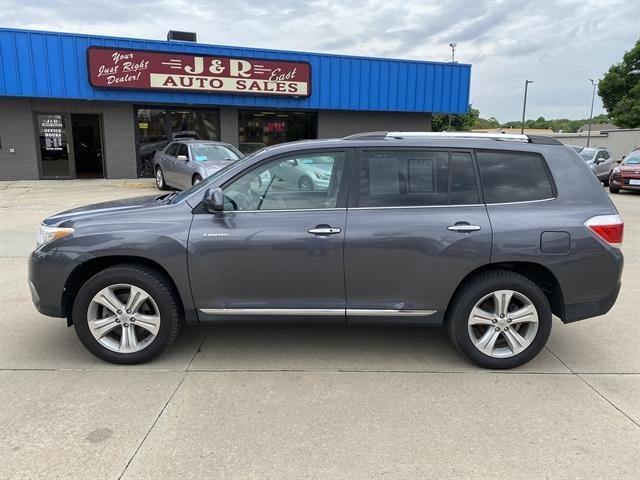 used 2012 Toyota Highlander car, priced at $18,495