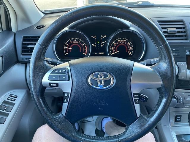 used 2011 Toyota Highlander car, priced at $16,995