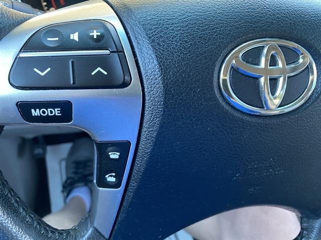 used 2011 Toyota Highlander car, priced at $16,995