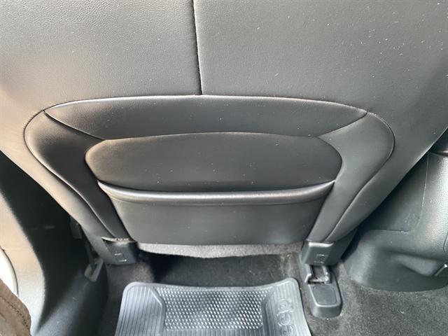 used 2015 Jeep Cherokee car, priced at $11,995