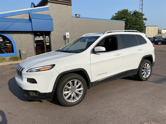 used 2015 Jeep Cherokee car, priced at $11,995