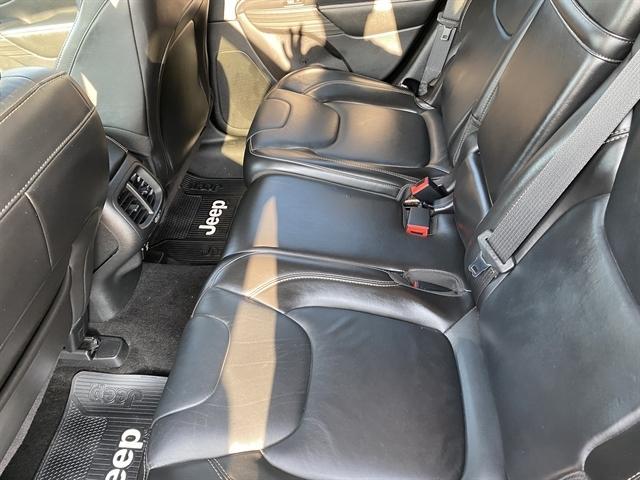 used 2015 Jeep Cherokee car, priced at $11,995