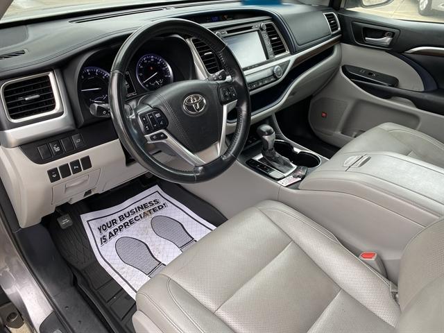 used 2016 Toyota Highlander car, priced at $20,995