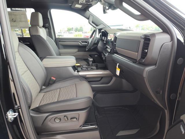 new 2025 Chevrolet Silverado 1500 car, priced at $72,801