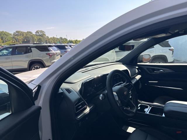 new 2026 Chevrolet Traverse car, priced at $45,319
