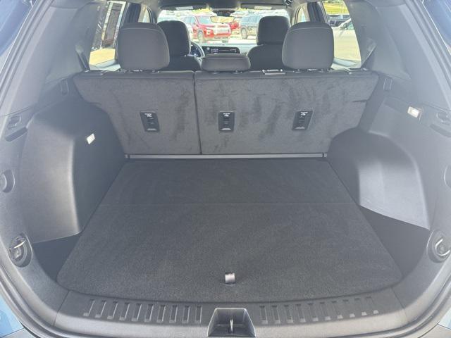 used 2025 Chevrolet Equinox car, priced at $29,299