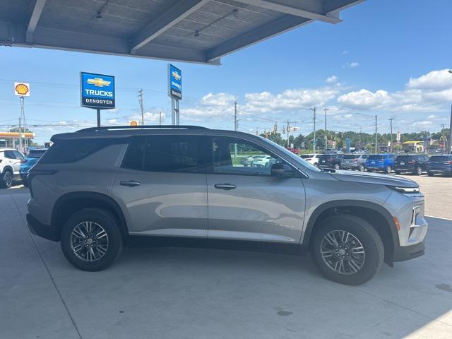 new 2024 Chevrolet Traverse car, priced at $40,446