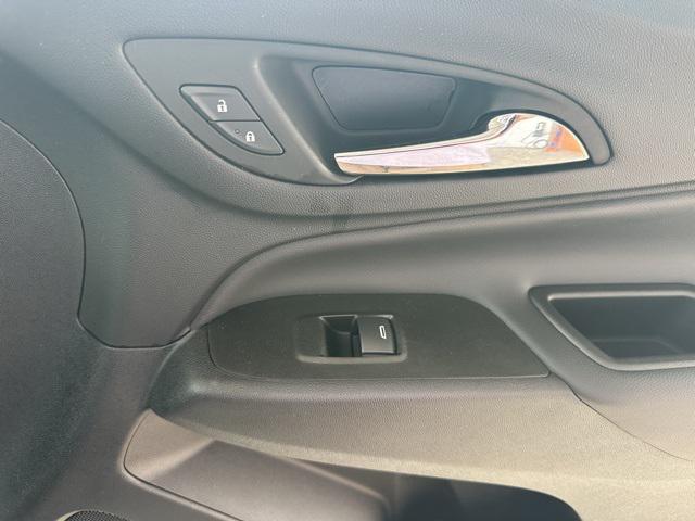 used 2022 Chevrolet Equinox car, priced at $24,200