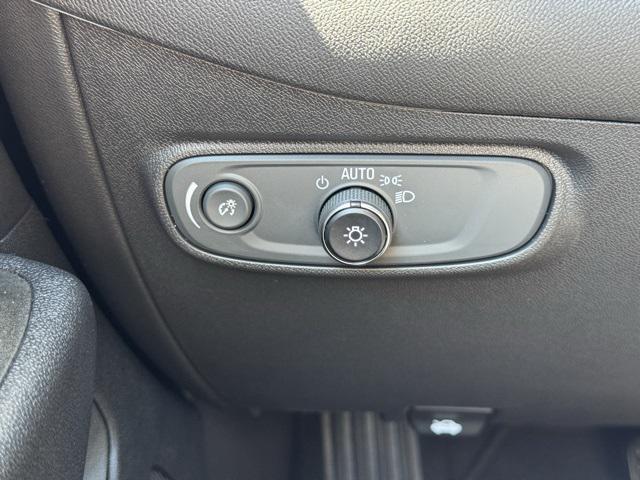 used 2023 Chevrolet Equinox car, priced at $23,900