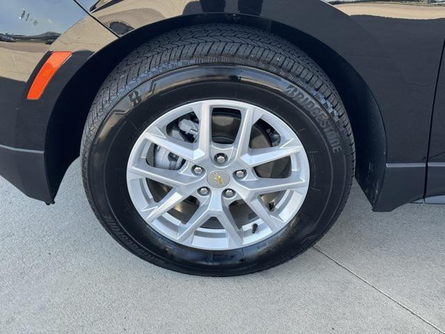 used 2023 Chevrolet Equinox car, priced at $23,900
