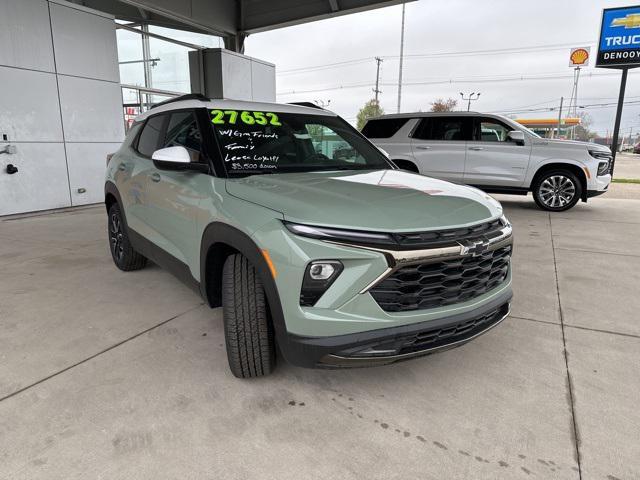 new 2025 Chevrolet TrailBlazer car, priced at $28,657
